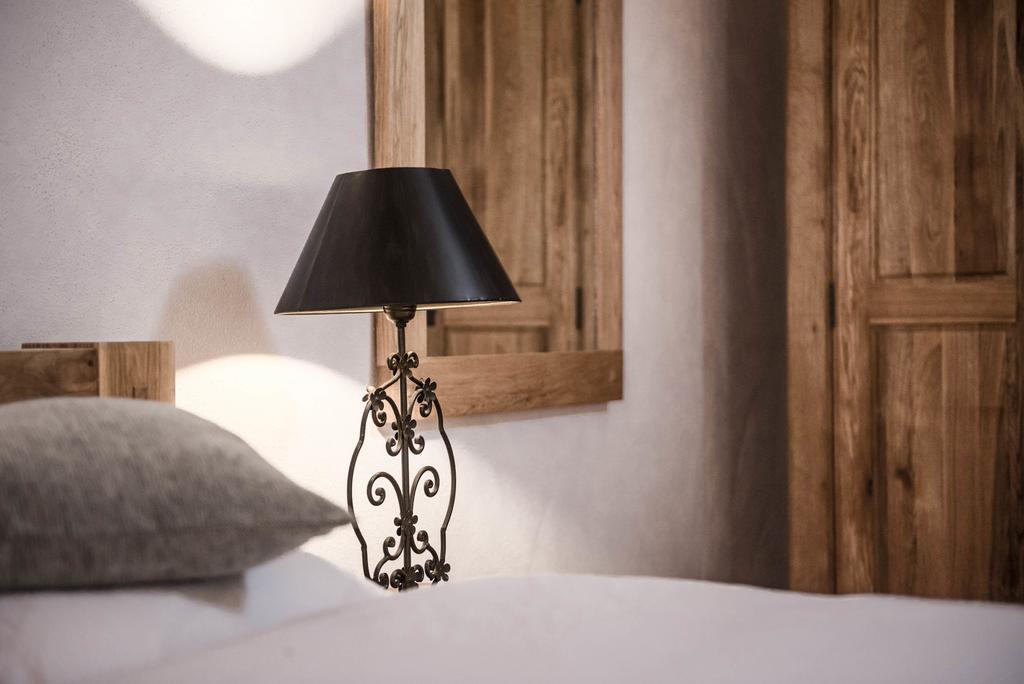 Romantik Hotel L'Etoile Шарме Экстерьер фото