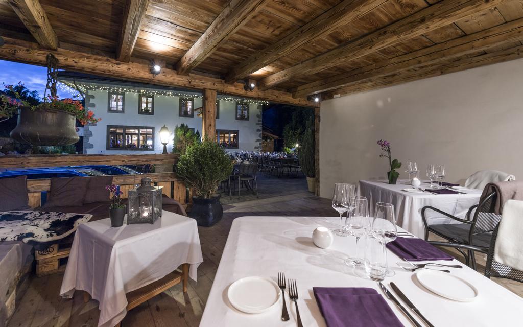 Romantik Hotel L'Etoile Шарме Экстерьер фото